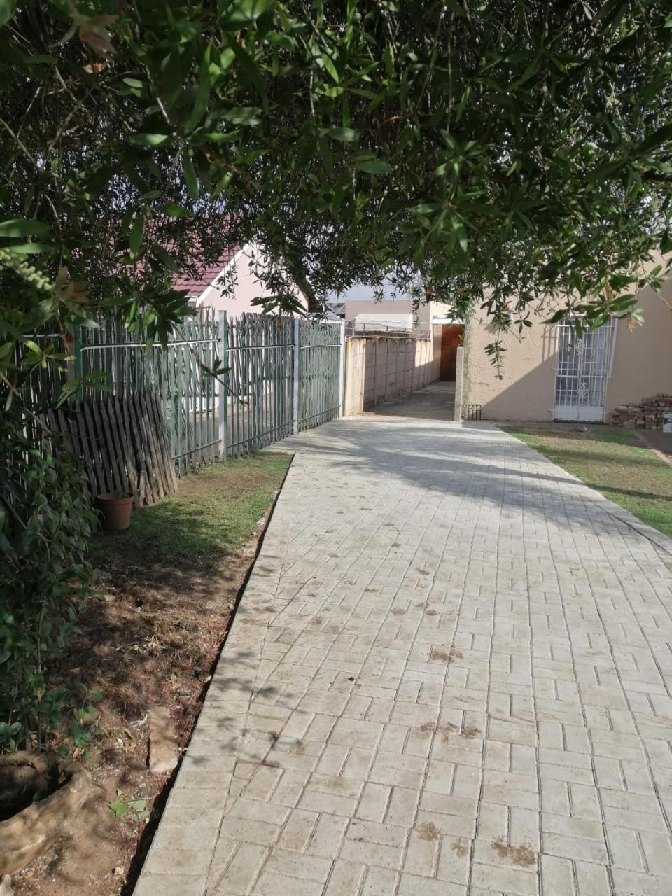 The Hidden Villa Boksburg Bagian luar foto